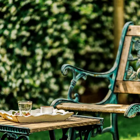 Ev Bharat Butique Hotel,