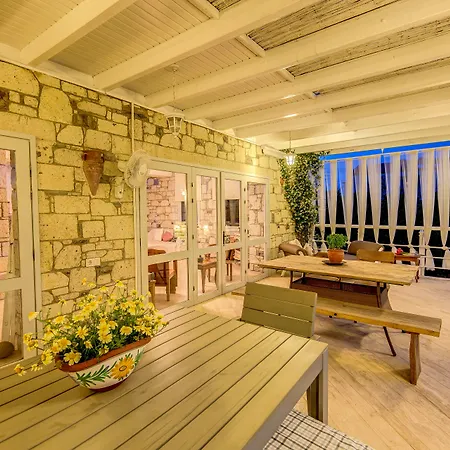 호텔 Ev Bharat Butique Hotel, 알라카티