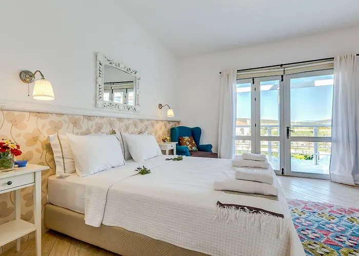 Ev Bharat Butique Hotel,