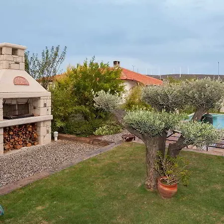 Ξενοδοχείο Ev Bharat Butique Hotel, 2*