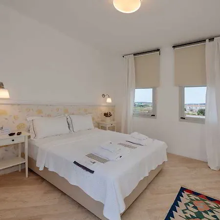 Ξενοδοχείο Ev Bharat Butique Hotel, 2*