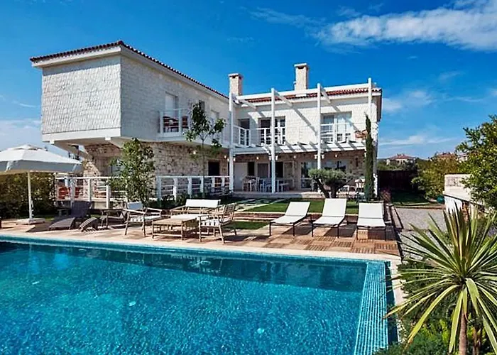 Ev Bharat Butique Hotel, 2*