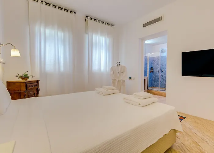 Ev Bharat Butique Hotel, 2* Alaçatı