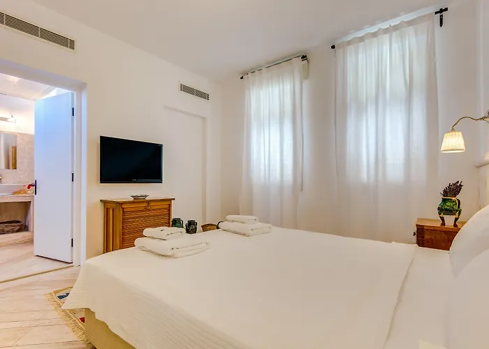 Hotel Ev Bharat Butique Hotel, 2*