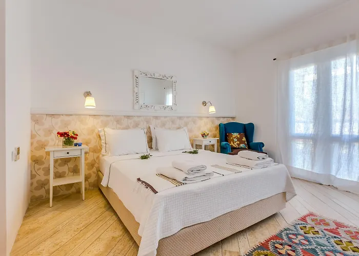 Ev Bharat Butique Hotel,